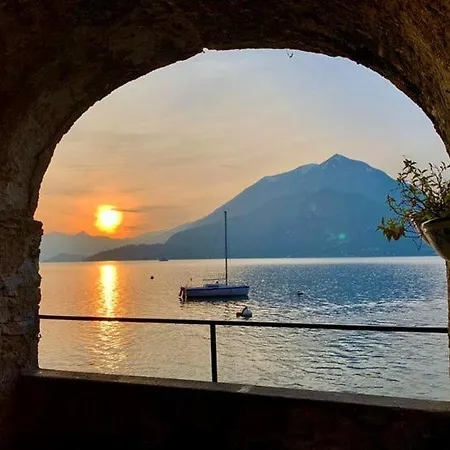 Sunset House *