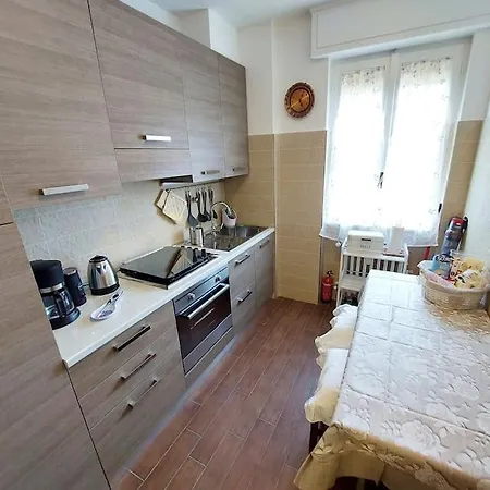 Διαμέρισμα Sunset House *